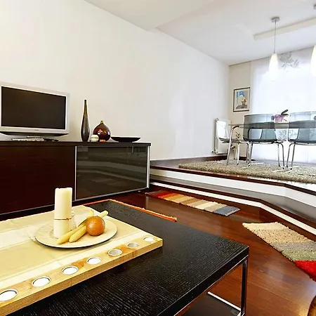 Lola 56 Villa *