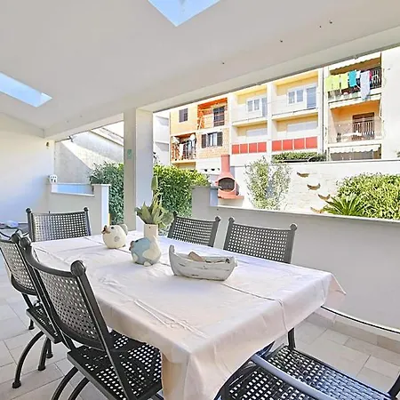 Lola 56 Villa *
